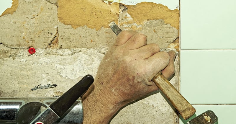 Les erreurs à éviter lors d'une rénovation salle de bain (et comment les contourner)